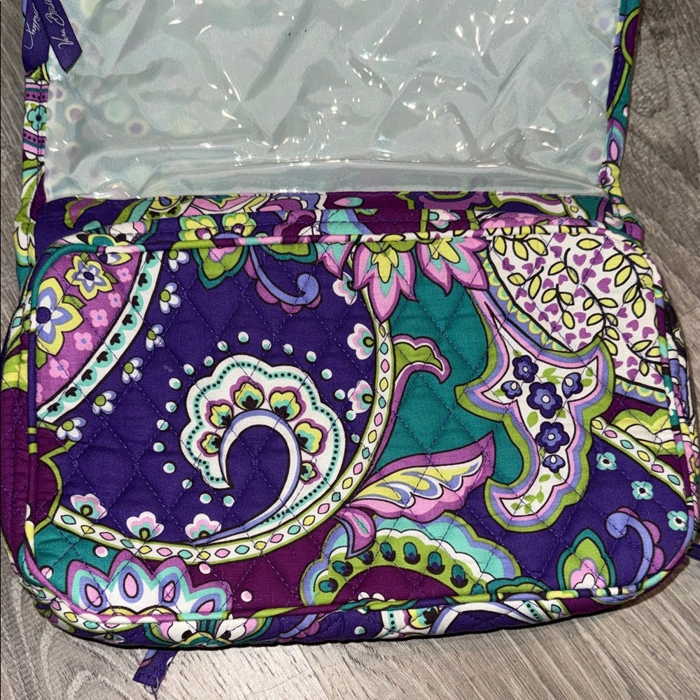 Preloved Vera Bradley Purple and Green Floral Travel Bag (cosmetic) EUC - Picture 5 of 9